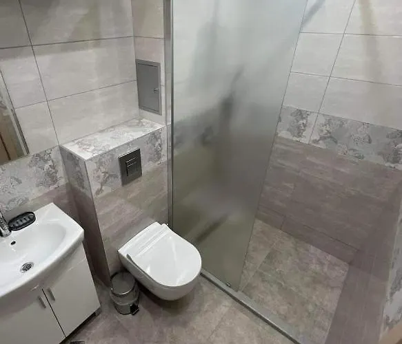 Апартаменты Mihaela - 2 *